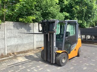 Jungheinrich 2014 DFG430s-thumb-1