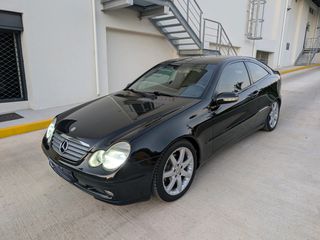 Mercedes-Benz C 180 2003 Sports-coupe Evolution