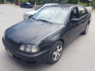 Toyota Avensis 1999