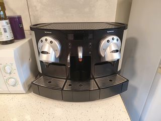 NESPRESSO GEMINI 220 PROFESSIONAL COFFEE MACHINE