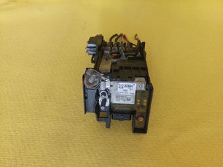 Citroen C4 Picasso 28236841 9666527580 Delphi 6500GQ Ασφαλειοθηκη Εγκεφαλος Τασης Μπαταριας