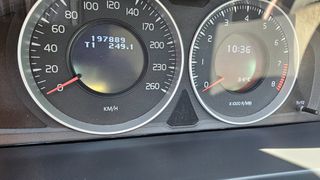 Volvo S60 2013 T4 180HP-thumb-10