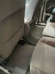 Ford C-Max 2016-thumb-7