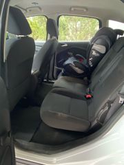Ford C-Max 2016-thumb-8