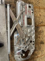 MITSUBISHI L200 4X4 2006-2010 4ΠΟΡΤΟ ΜΗΧΑΝΙΣΜΟΣ-ΓΡΥΛΟΛΟΣ ΠΙΣΩ ΠΑΡΑΘΥΡΟΥ ΚΑΠΑΝΙΑΡΗΣ