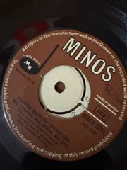 Δισκάκια με Ελληνικά 900 τεμάχια-thumb-70