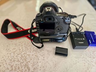 Canon EOS 5D Mark II + 17-40mm L + Flash – FULL SET ΕΤΟΙΜΟ!-thumb-4