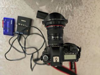 Canon EOS 5D Mark II + 17-40mm L + Flash – FULL SET ΕΤΟΙΜΟ!-thumb-6