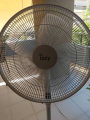 IZZY