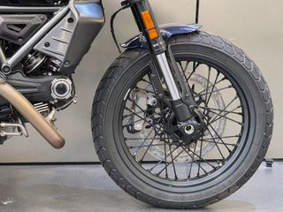 Ducati Scrambler 2025 Nightshift-thumb-4