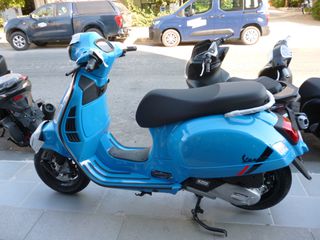 Vespa GTS 125 2026 SUPERTECH MY26 + Accessories Pack !!!!-thumb-3