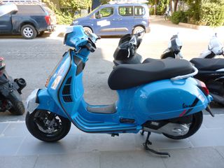 Vespa GTS 125 2026 SUPERTECH MY26 + Accessories Pack !!!!-thumb-4