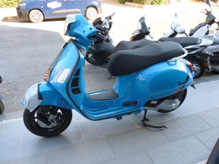 Vespa GTS 125 2026 SUPERTECH MY26 + Accessories Pack !!!!-thumb-5