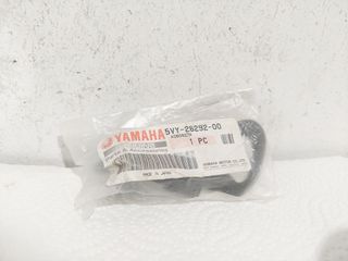 Βάση δοχείου υγρόν φρένου από YAMAHA YZF-R1 2004 (5VY-26292-00)