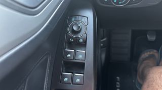 Ford Focus 2022-thumb-40