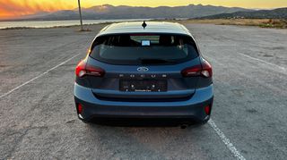 Ford Focus 2022-thumb-10