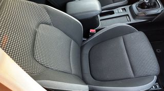 Ford Focus 2022-thumb-24