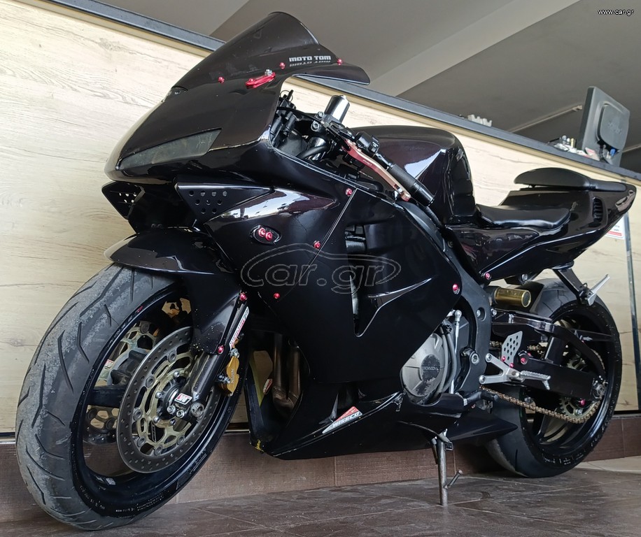Honda CBR 600RR 2004 PC37   *** Εξάτμιση M4 ***