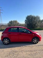 Toyota Yaris 2011