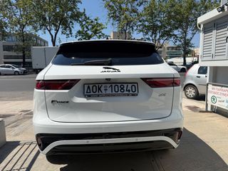 Jaguar F-Pace 2022 D200 Mild- Hybrid R-Dybamic SEAWD-thumb-5