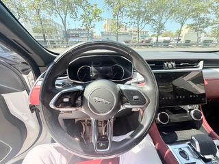 Jaguar F-Pace 2022 D200 Mild- Hybrid R-Dybamic SEAWD-thumb-42