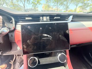 Jaguar F-Pace 2022 D200 Mild- Hybrid R-Dybamic SEAWD-thumb-43