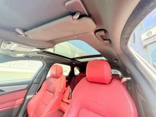 Jaguar F-Pace 2022 D200 Mild- Hybrid R-Dybamic SEAWD-thumb-54
