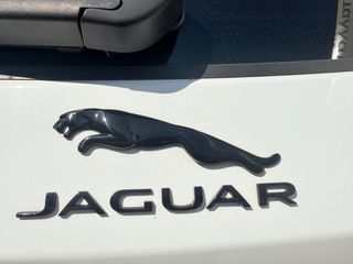 Jaguar F-Pace 2022 D200 Mild- Hybrid R-Dybamic SEAWD-thumb-61