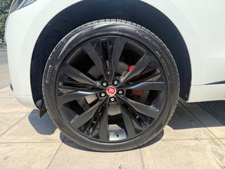 Jaguar F-Pace 2022 D200 Mild- Hybrid R-Dybamic SEAWD-thumb-13