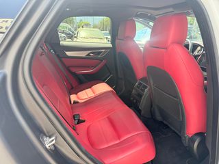 Jaguar F-Pace 2022 D200 Mild- Hybrid R-Dybamic SEAWD-thumb-34