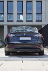 Tesla Model 3 2022 STANDARD RANGE PLUS-thumb-3