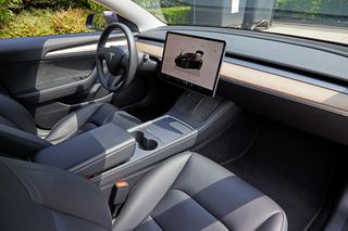 Tesla Model 3 2022 STANDARD RANGE PLUS-thumb-7