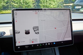 Tesla Model 3 2022 STANDARD RANGE PLUS-thumb-8