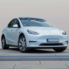 Tesla Model Y 2022 LONG RANGE DUAL MOTOR