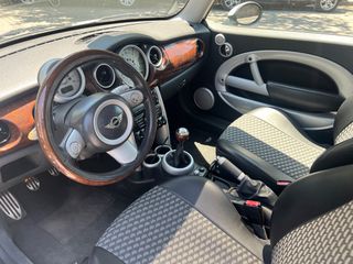 Mini Cooper S 2004 PANORAMA-thumb-7
