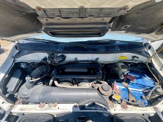 Toyota Hiace 2011 2.5 D-4D 4X4  2 Πλαϊνές Πορτες-thumb-17