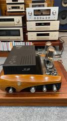 UNISON RESEARCH S-8 SINGLE ENDED 845 Amplifier-thumb-8