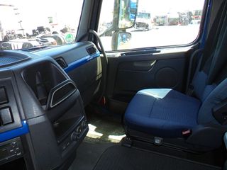 Volvo 2010 FH12-420 EEV-thumb-13