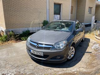 Opel Astra 2006 twin top