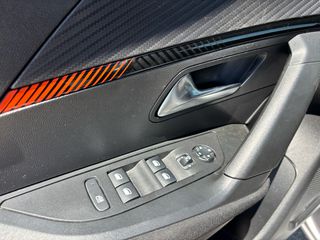 Peugeot 2008 2020 1.5 Blue-HDi Business-thumb-22