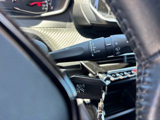 Peugeot 2008 2020 1.5 Blue-HDi Business-thumb-21