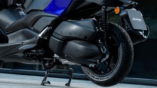 Yamaha XMAX 300 2026 ΔΩΡΟ ΓΝΗΣΙΑ ΑΞΕΣΟΥΑΡ YAMAHA ΑΞΙΑΣ 500€!-thumb-19