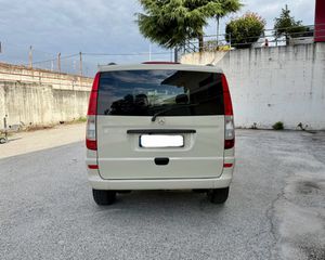 Mercedes-Benz Vito 2011 111-thumb-5