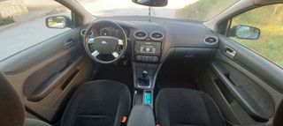 Ford Focus 2006-thumb-6