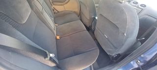 Ford Focus 2006-thumb-8