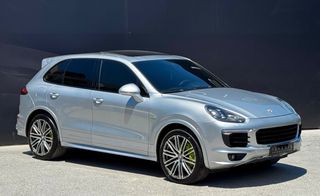 Porsche Cayenne 2015 S E-HYBRID GTS 416hp-thumb-3