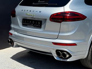 Porsche Cayenne 2015 S E-HYBRID GTS 416hp-thumb-14