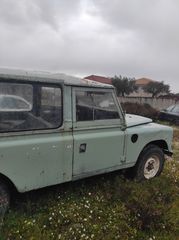 Land Rover Defender 1983