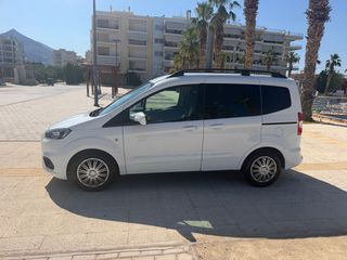 Ford Tourneo Courier 2019