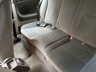 Alfa Romeo Alfa 147 2000-thumb-7